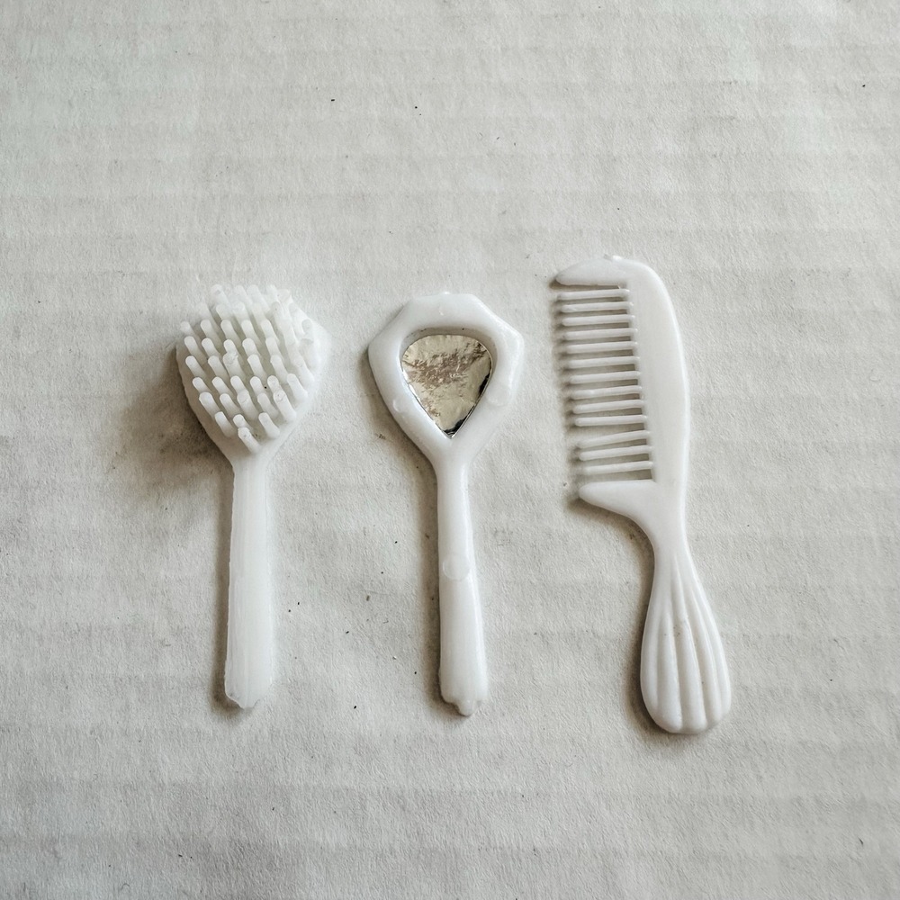 Barbie Vanity White Brush Comb Mirror 3 Piece‎ Vintage Doll Accessories